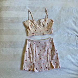Forever 21 Floral Print Crop Top Mini Skirt Set